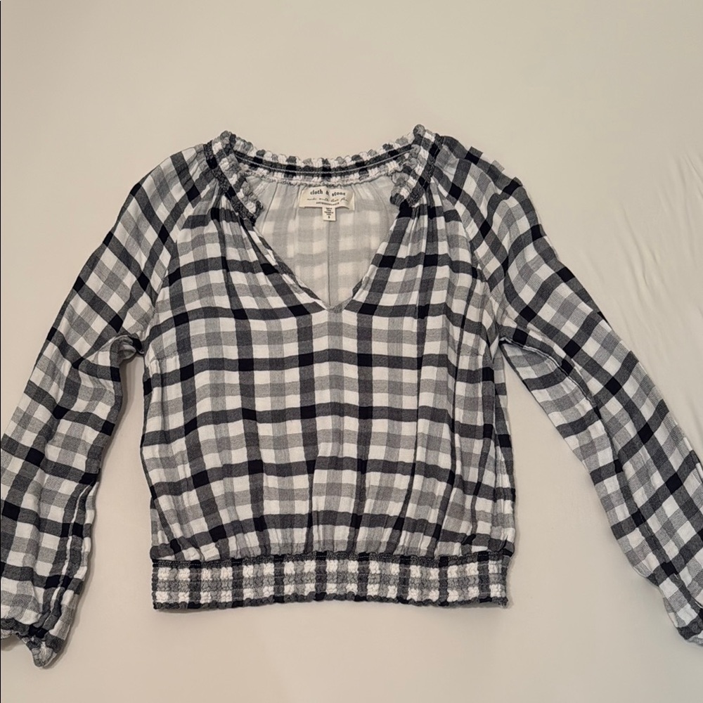 Cloth & Stone Black and White 3/4 Sleeve Crop Blouse